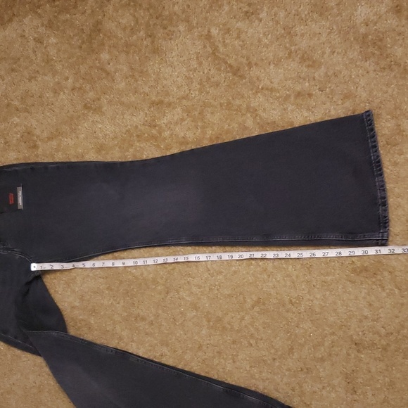 NWT Levi's 70's High Rise Flare Jeans - Picture 11 of 13